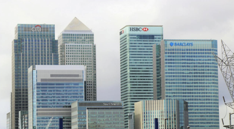 Leveraging Open Banking APIs for Innovative Payment Solutions