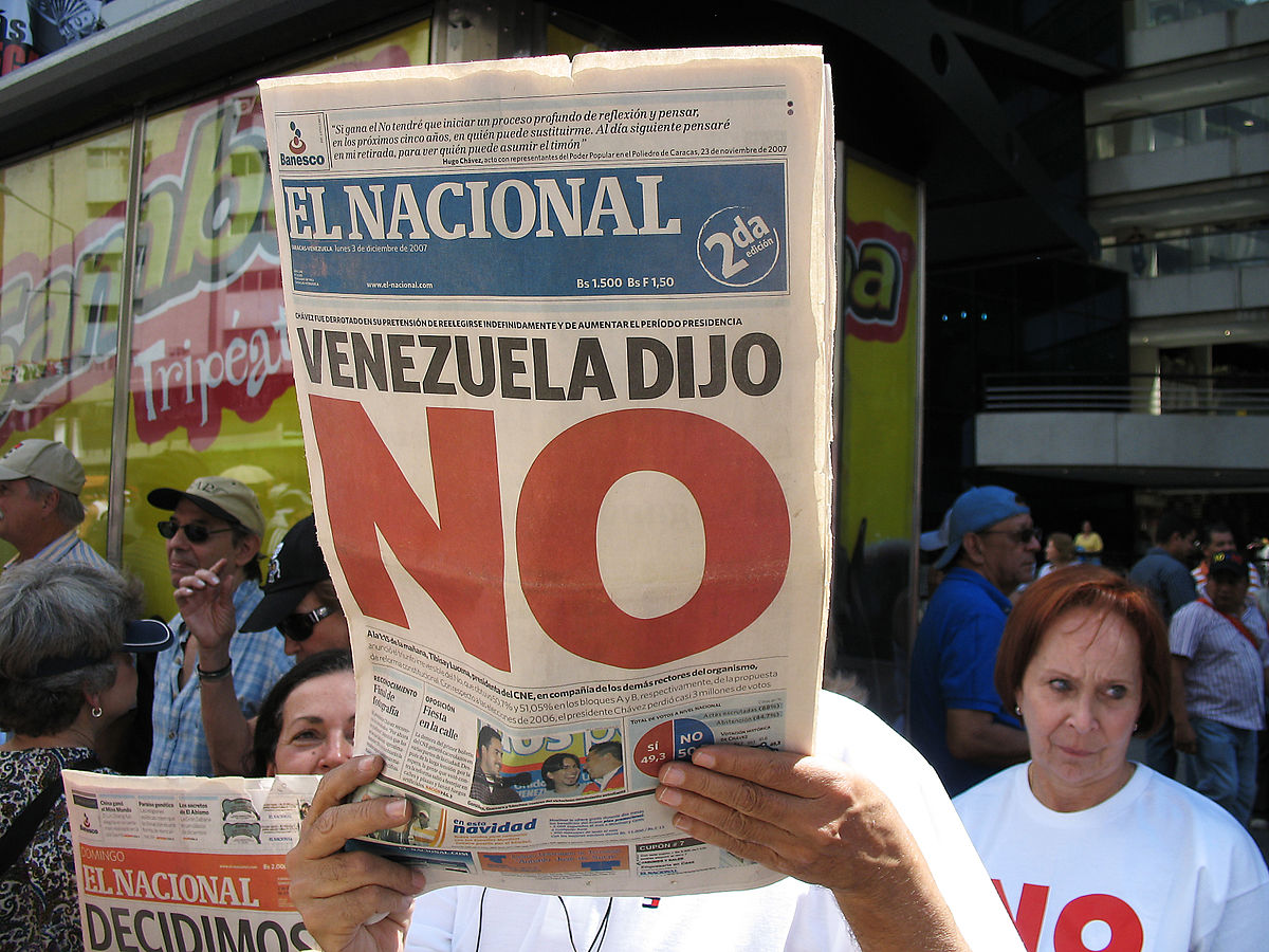Venezuela newspaper headline after Chavez lost referendum 2007